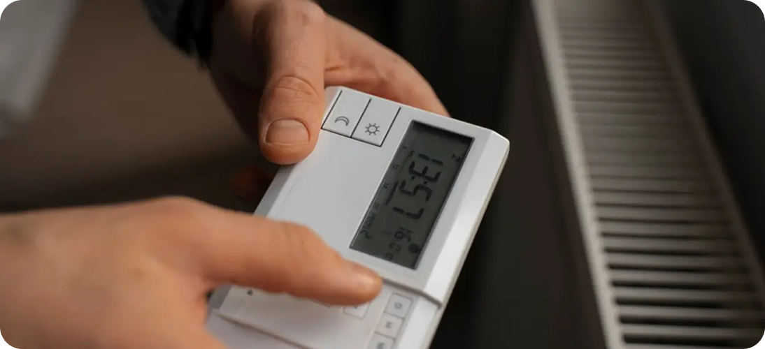 Heating thermostat control